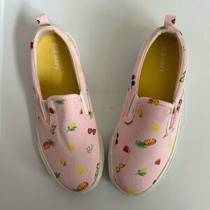 EUC Old Navy Canvas Slip On Sneakers